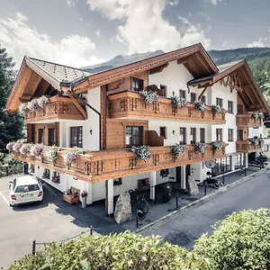 Andre Arnold - Boutique Pensjonat Sölden